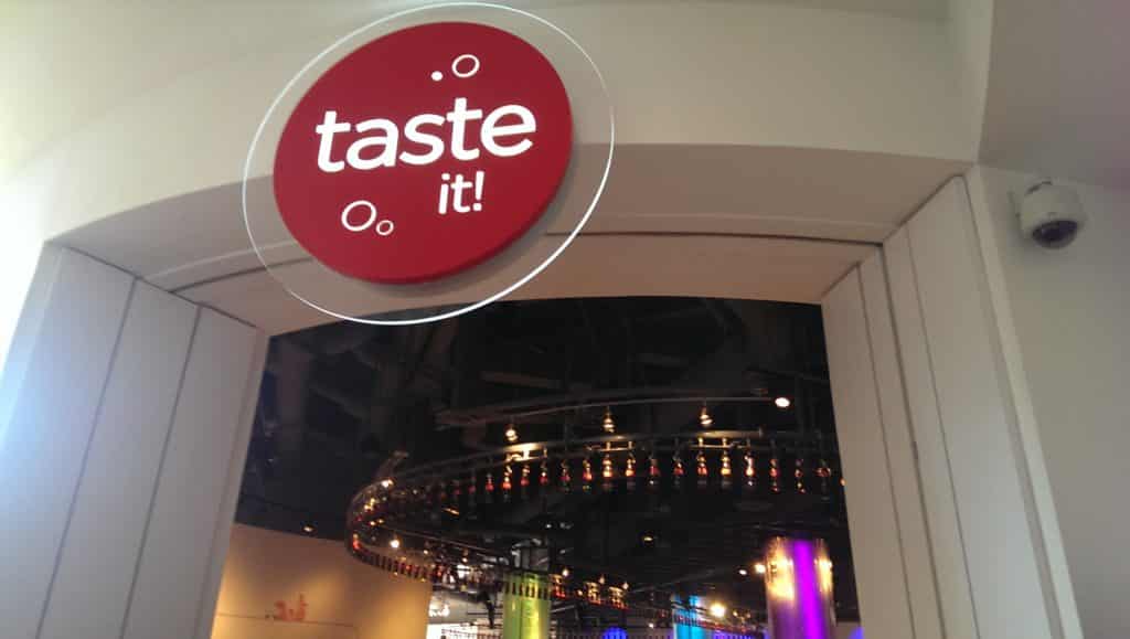 Taste it - Raum in der World of Coca Cola in Atlanta