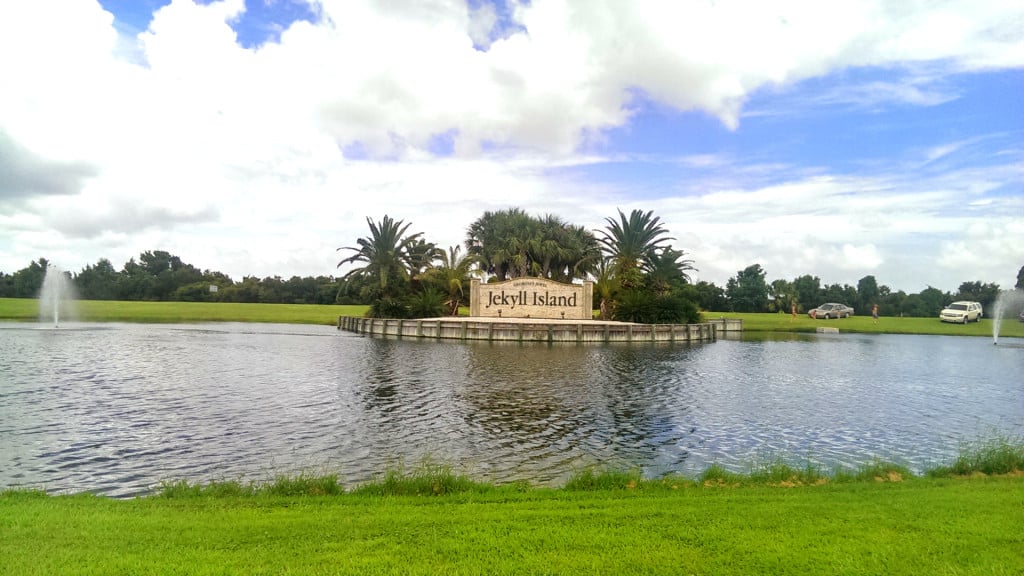 Eingang zur Insel Jekyll Island in Georgia