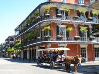 Das French Quarter in New Orleans (Bildquelle: http://bit.ly/1MuKy8i)