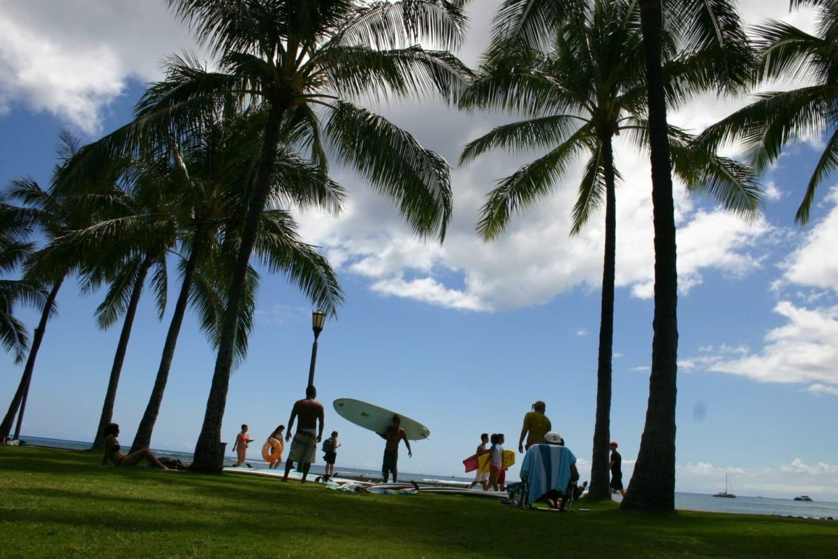 Am Strand auf Hawaii, USA.